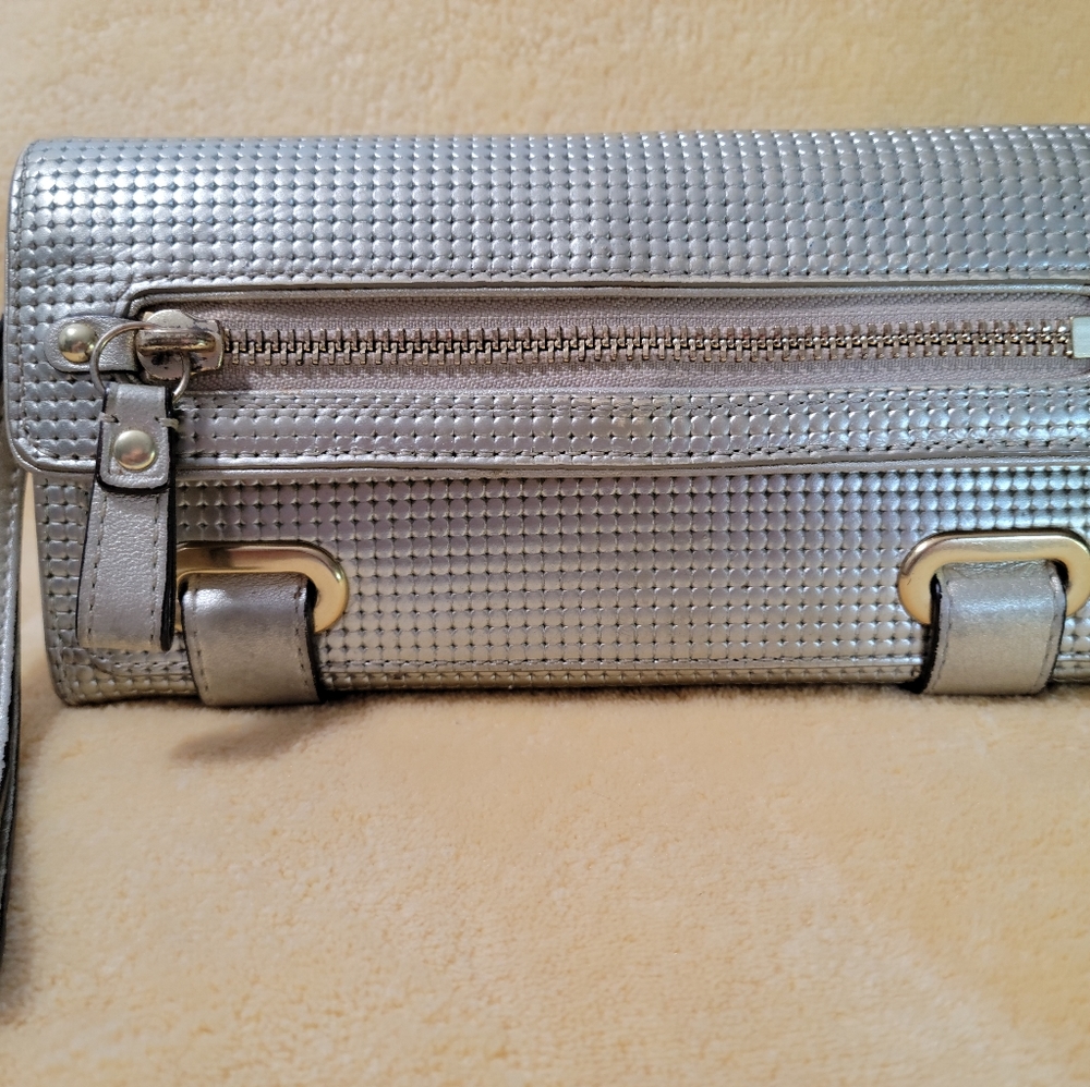 COACH Gold/Silver Leather Button Wallet (Style: E0969-140XX)